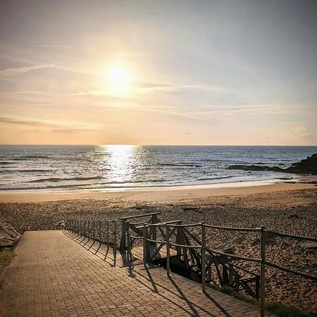 La Mar De Bonita