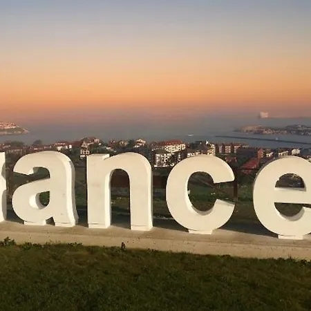 La Mar De Bonita Tagle