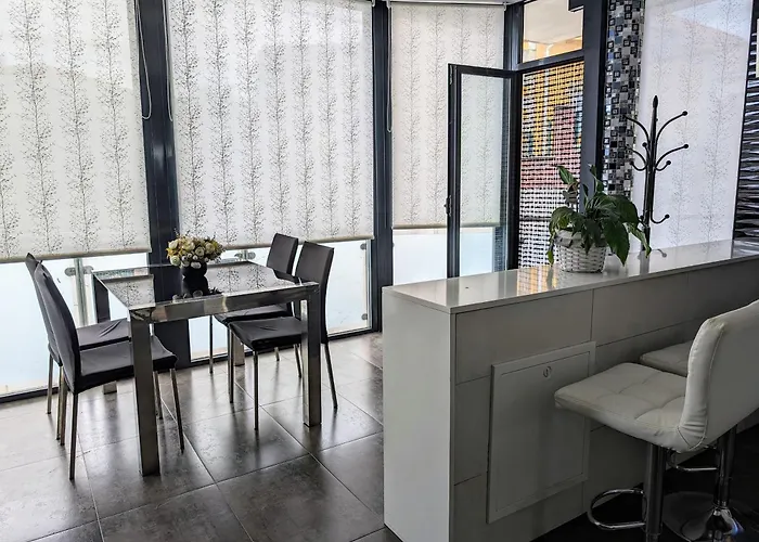 La Mar De Bonita Tagle